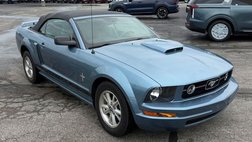 2007 Ford Mustang V6 Deluxe