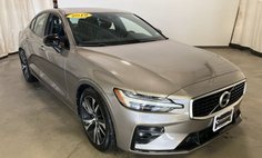 2019 Volvo S60 T6 R-Design