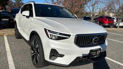 2025 Volvo XC40 B5 Plus Bright Theme