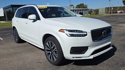 2021 Volvo XC90 T6 Momentum 7-Passenger