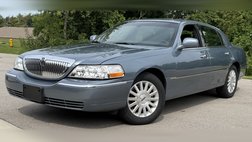 2004 Lincoln Town Car Signature