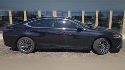 2025 Lexus ES 300h Ultra Luxury