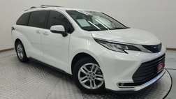 2022 Toyota Sienna Limited 7-Passenger