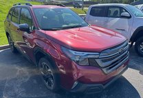 2025 Subaru Forester Premium Hybrid