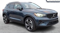 2026 Volvo XC40 B5 Ultra