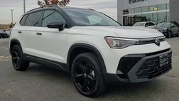 2025 Volkswagen Taos SE Black 4Motion