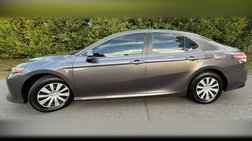 2019 Toyota Camry Hybrid LE