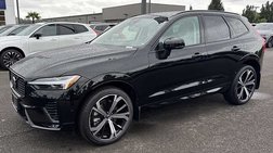 2025 Volvo XC60 B5 Ultra Dark Theme