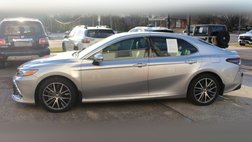 2024 Toyota Camry Hybrid XLE