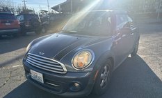 2011 MINI Cooper Clubman Base