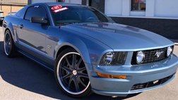 2005 Ford Mustang GT Premium