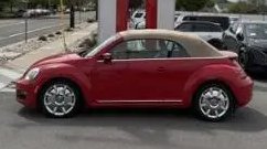2013 Volkswagen Beetle 2.5L 70s Edition