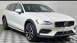 2024 Volvo V60 Cross Country B5 Ultimate