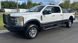 2017 Ford Super Duty F-350 Lariat