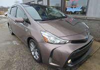 2016 Toyota Prius v Five