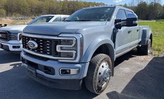 2025 Ford F-450 Super Duty Platinum