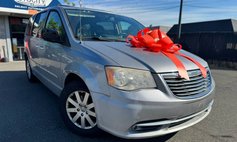 2014 Chrysler Town and Country Touring