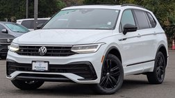 2022 Volkswagen Tiguan SE R-Line Black