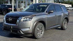 2022 Nissan Pathfinder S
