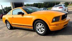 2007 Ford Mustang V6 Deluxe
