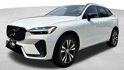 2025 Volvo XC60 B5 Core Dark Theme