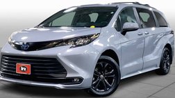2024 Toyota Sienna Woodland Edition