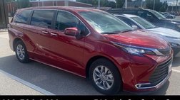 2022 Toyota Sienna XLE 7-Passenger