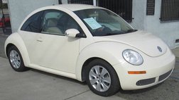 2009 Volkswagen New Beetle Base
