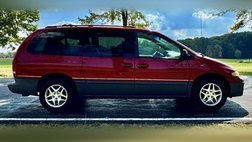 2000 Dodge Grand Caravan LE