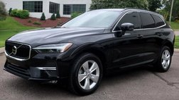 2022 Volvo XC60 B5 Momentum