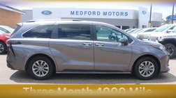 2023 Toyota Sienna XLE 7-Passenger