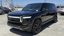 2023 Rivian R1S Adventure