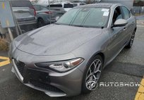 2019 Alfa Romeo Giulia Base