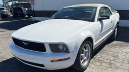 2005 Ford Mustang Premium