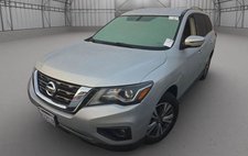 2020 Nissan Pathfinder SV