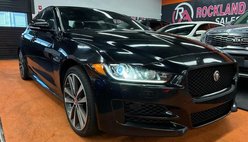 2017 Jaguar XE 35t R-Sport