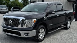 2017 Nissan Titan SV