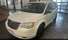 2010 Chrysler Town and Country Touring Plus