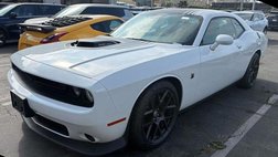 2016 Dodge Challenger 392 HEMI Scat Pack Shaker