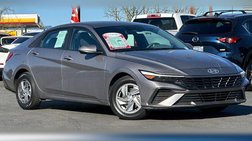 2024 Hyundai Elantra SE