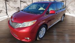 2013 Toyota Sienna XLE
