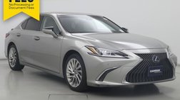 2019 Lexus ES 300h 
