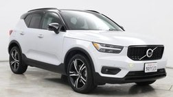 2022 Volvo XC40 T5 R-Design