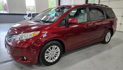 2014 Toyota Sienna XLE 7-Passenger Auto Access Se