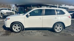 2014 Mitsubishi Outlander SE