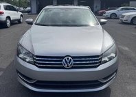 2012 Volkswagen Passat SE