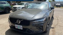 2025 Volvo S60 B5 Core