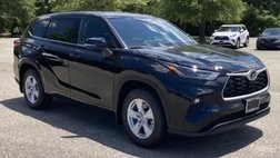 2022 Toyota Highlander LE