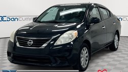 2013 Nissan Versa 1.6 SV