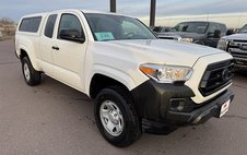 2022 Toyota Tacoma SR